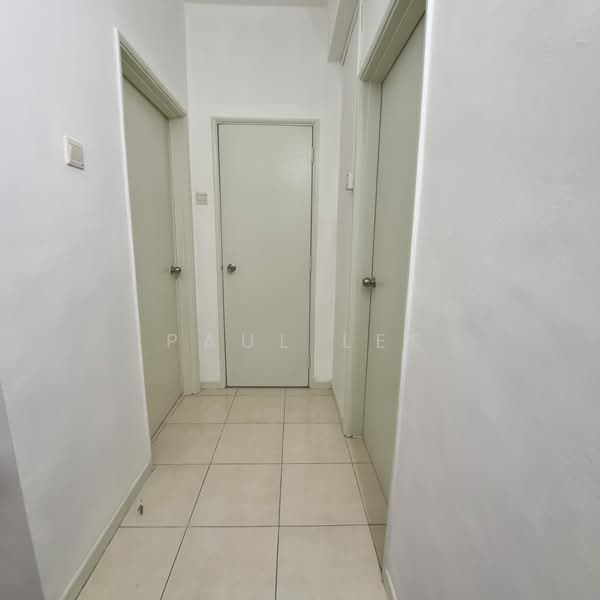 Rumah Bandar untuk Dijual di Bandar Bukit Puchong 2 (Puchong) - Paul Lee - Corridor - PropertyGuru.com.my
