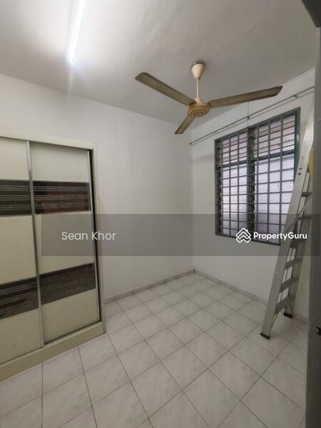 For Rent - Taman Megah Ria
