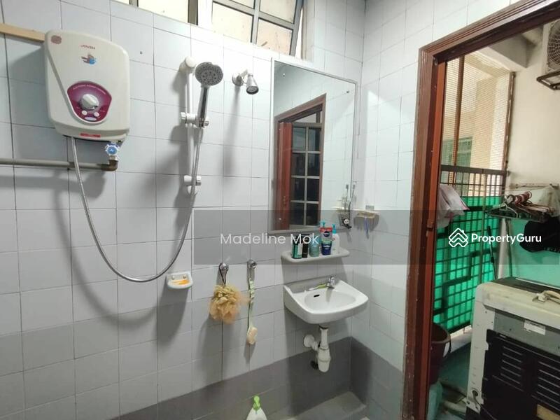 Untuk Dijual - Fajar Ria @ Pantai
