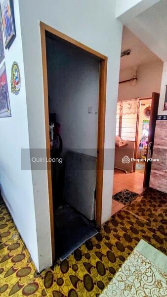 For Sale - Puchong Utama Court 2