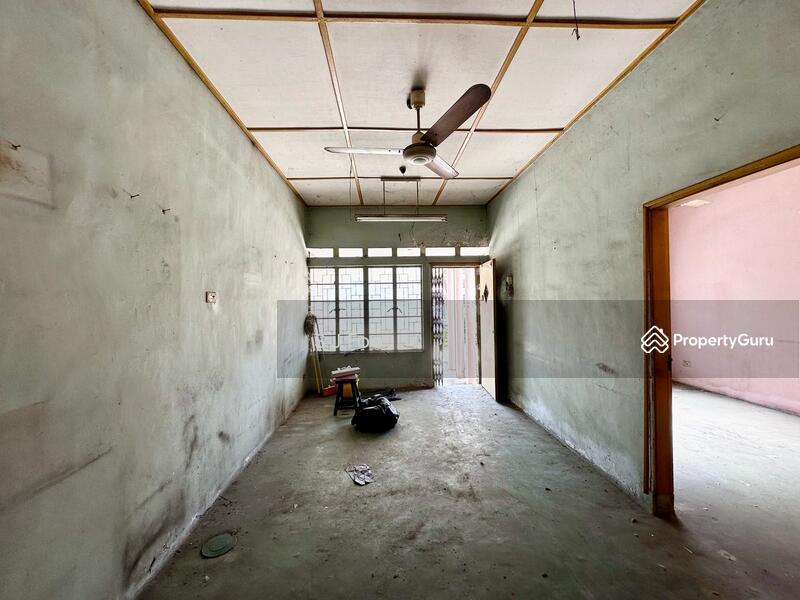 Untuk Dijual - Jelutong Taman Hijau Lorong Hijau Single Storey Terrace