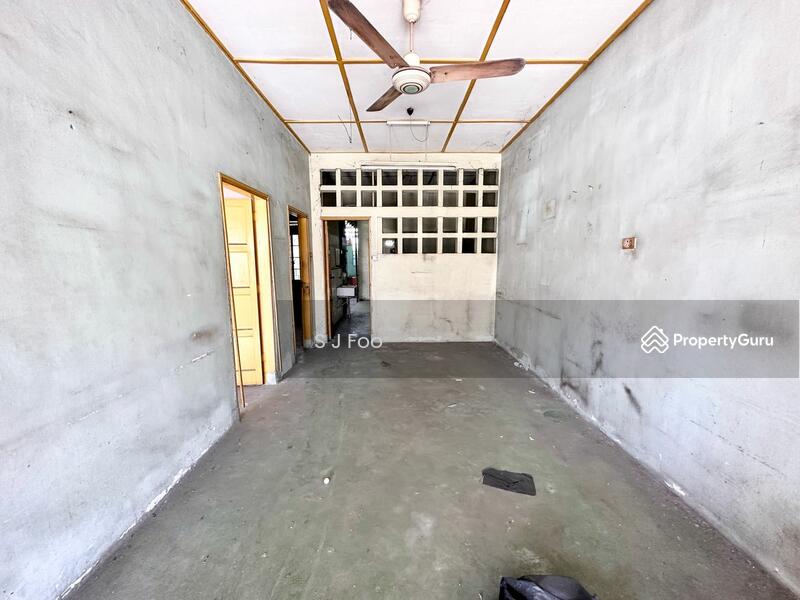 Untuk Dijual - Jelutong Taman Hijau Lorong Hijau Single Storey Terrace