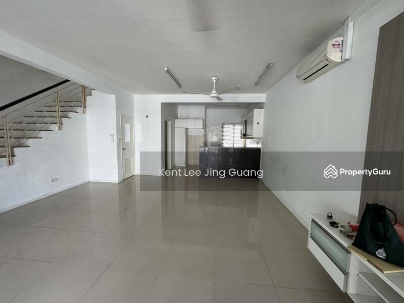 Untuk Dijual - Sunway Alam Suria 2.5sorey 22x65 5 roooms near playground