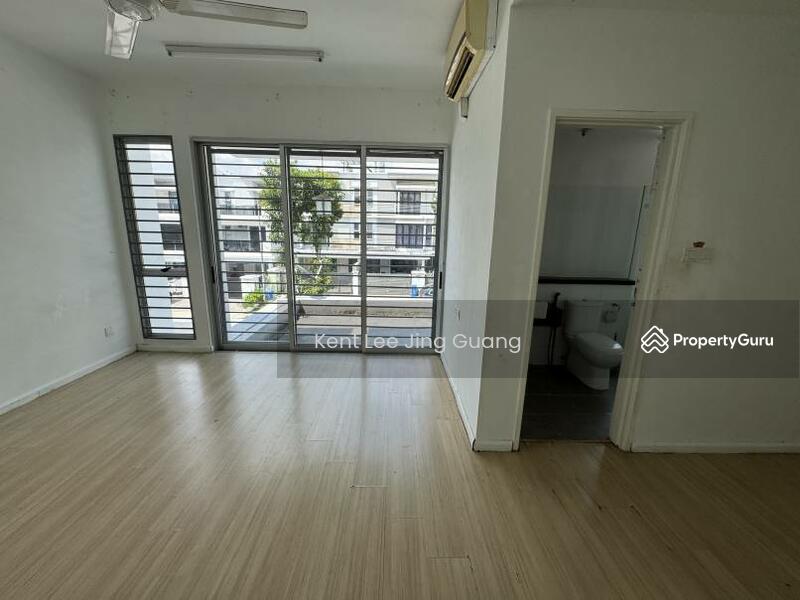2.5-storey Terraced House for Sale in Sunway Alam Suria (Shah Alam) - Kent Lee Jing Guang - PropertyGuru.com.my