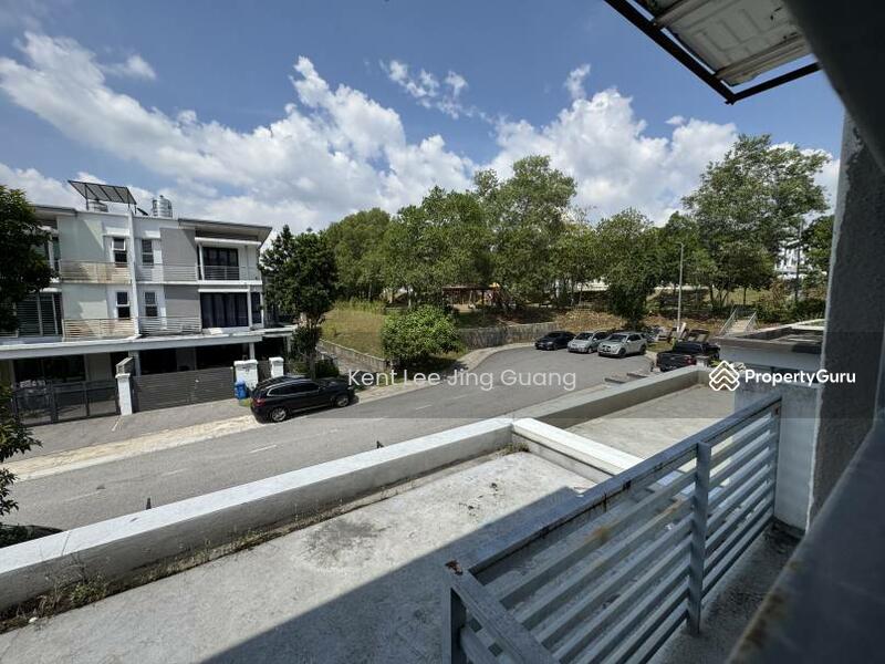 2.5-storey Terraced House for Sale in Sunway Alam Suria (Shah Alam) - Kent Lee Jing Guang - PropertyGuru.com.my