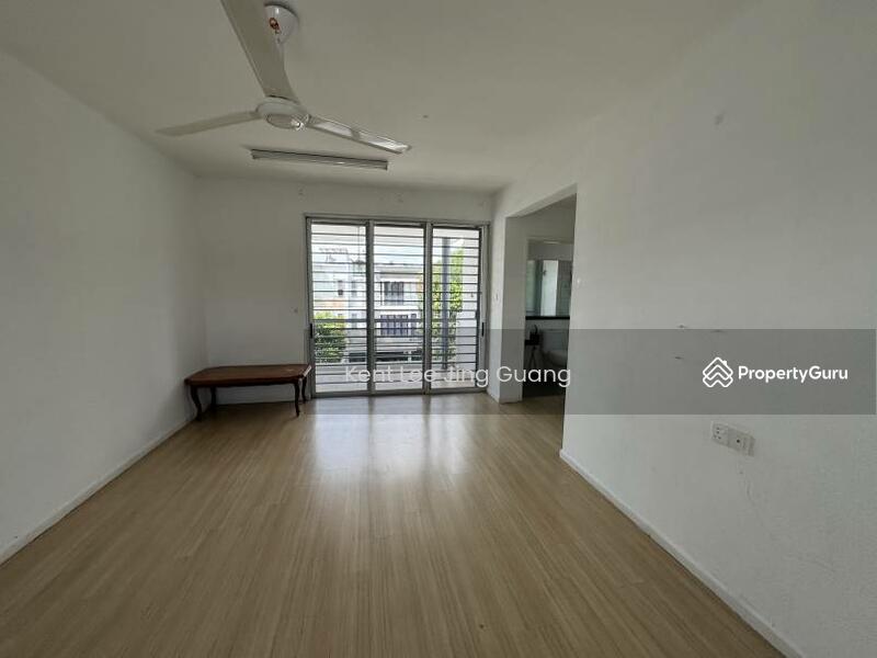 Untuk Dijual - Sunway Alam Suria 2.5sorey 22x65 5 roooms near playground