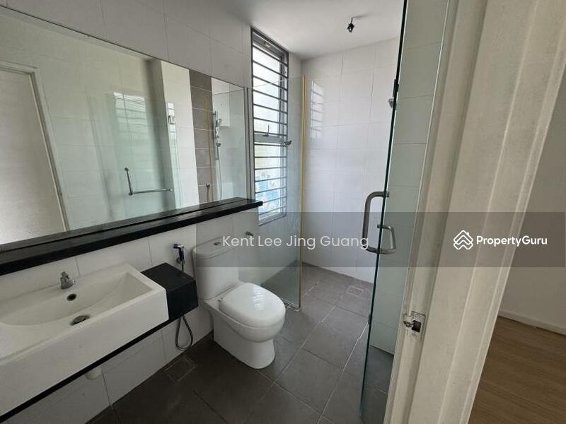 Untuk Dijual - Sunway Alam Suria 2.5sorey 22x65 5 roooms near playground