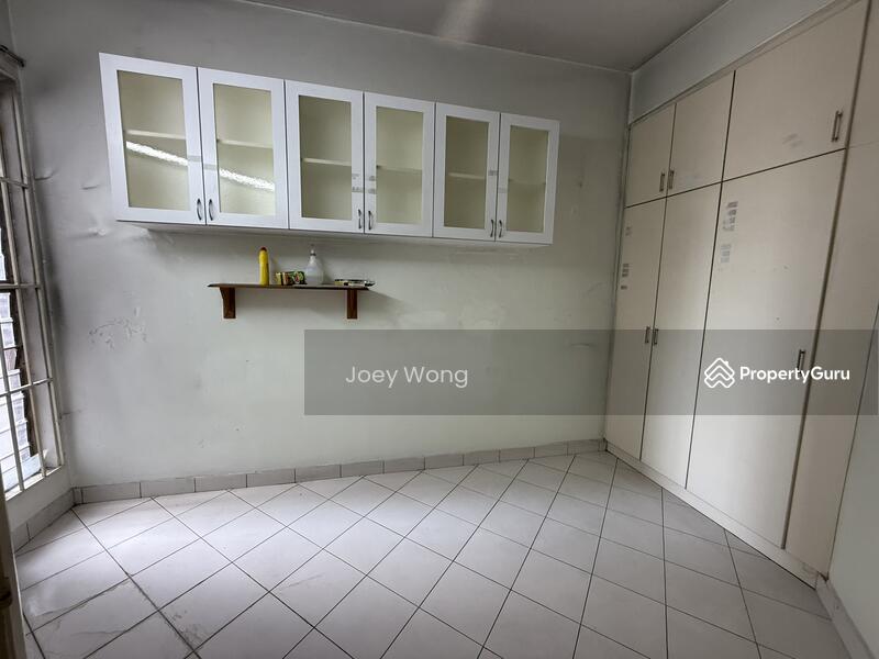 Untuk Dijual - La Vista Condominiums