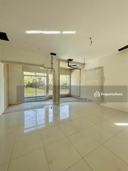 Untuk Dijual - Semi-Detached House at Silibin