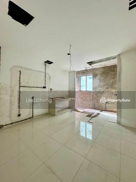 Untuk Dijual - Semi-Detached House at Silibin