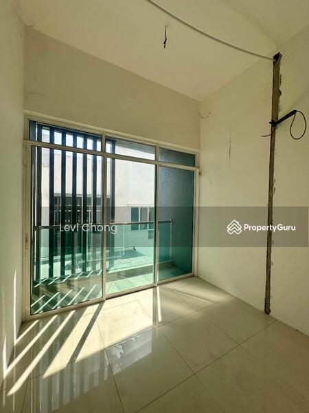 Untuk Dijual - Semi-Detached House at Silibin
