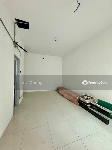 Untuk Dijual - Semi-Detached House at Silibin