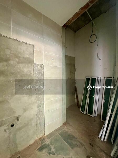 Untuk Dijual - Semi-Detached House at Silibin