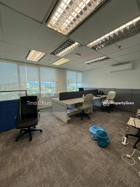 For Rent - Fully Furnished Corner Unit