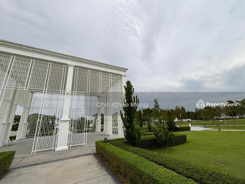 For Sale - Cluster House at Eco Majestic