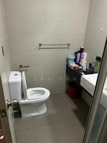 For Rent - 28 Boulevard