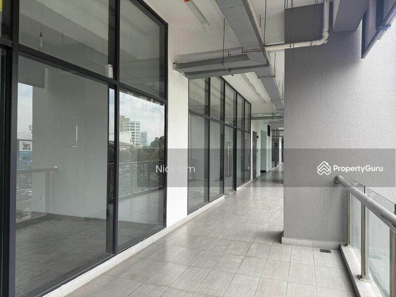 For Rent - QueensVille, Level 1 (Come with lift and escalator)