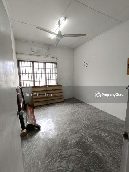Untuk Dijual - Low Deposit Low Cost House Jalan Lading Puteri Wangsa Ulu Tiram