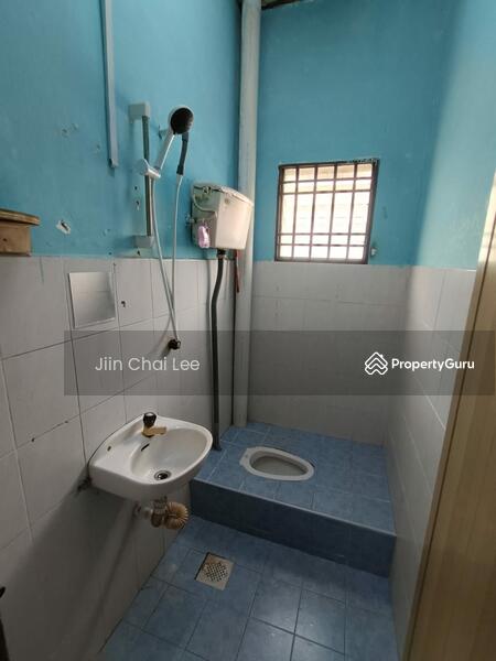 Untuk Dijual - Low Deposit Low Cost House Jalan Lading Puteri Wangsa Ulu Tiram