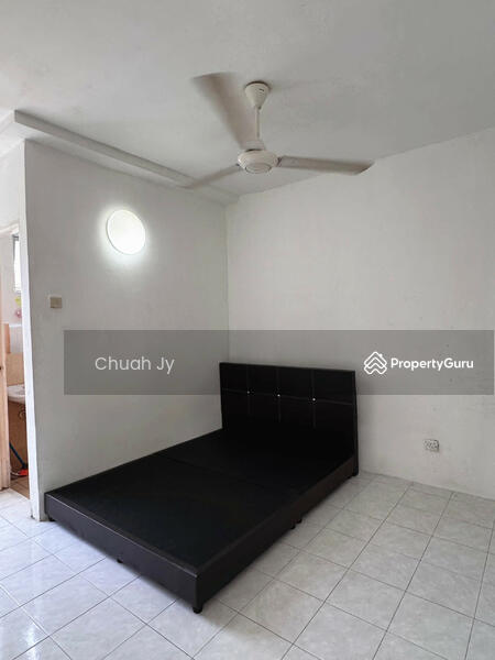 For Rent - Relau Vista Apartment