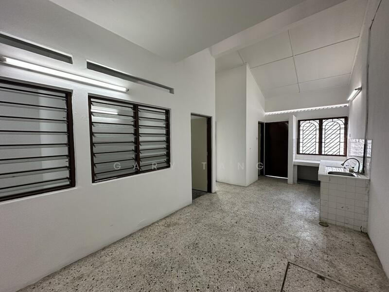 Untuk Dijual - first garden