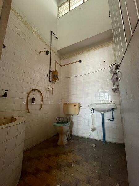 Rumah Teres 1 Tingkat untuk Dijual di Taman Bukit Blossom (Seremban) - Marcus Yeow - PropertyGuru.com.my
