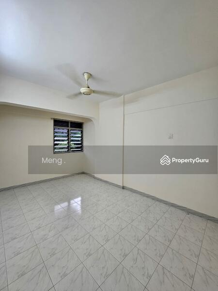 For Sale - Farlim 4