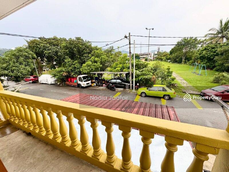 For Sale - END LOT 2 Storey Terrace Taman Dagang Jaya Ampang FREEHOLD Facing Field