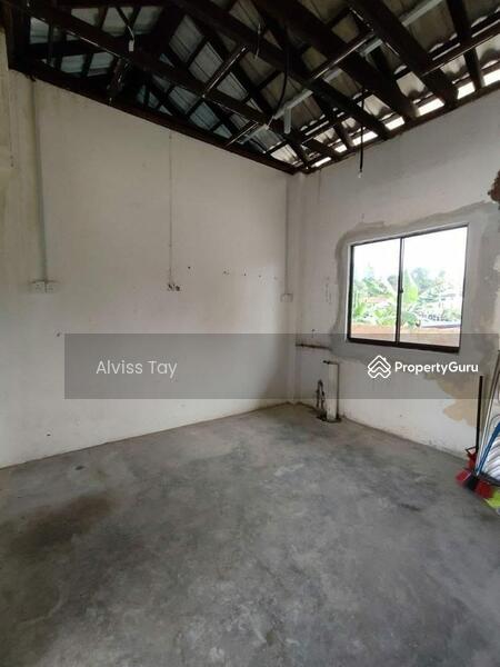 For Rent - Bungalow at Kampung Mahmoodiah