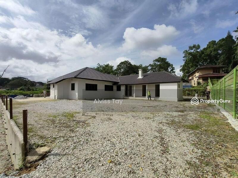 For Rent - Bungalow at Kampung Mahmoodiah