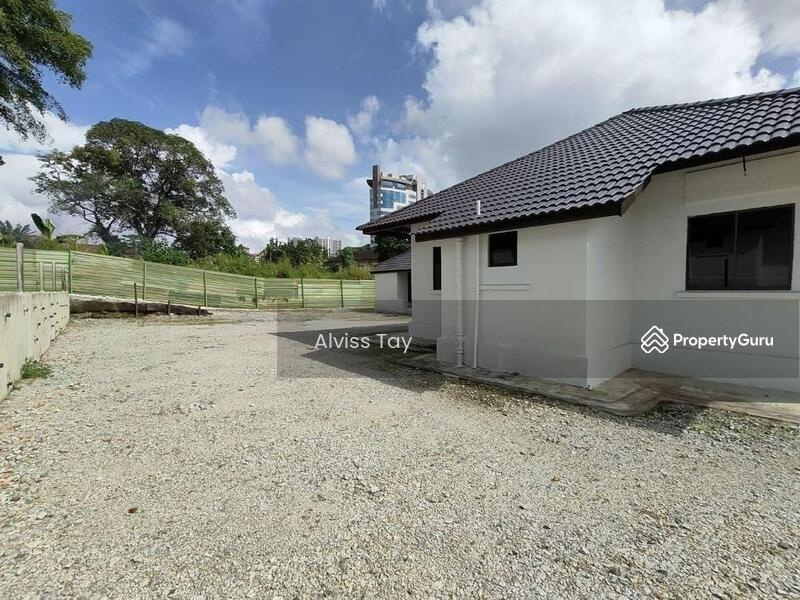 For Rent - Bungalow at Kampung Mahmoodiah
