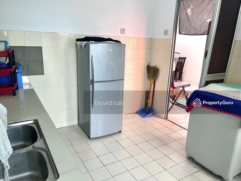 For Sale - Pangsapuri Kempas