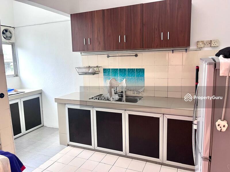 For Sale - Pangsapuri Kempas