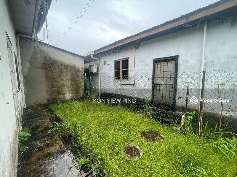 For Sale - 1-storey Terraced House at Kampung Muara Tuang