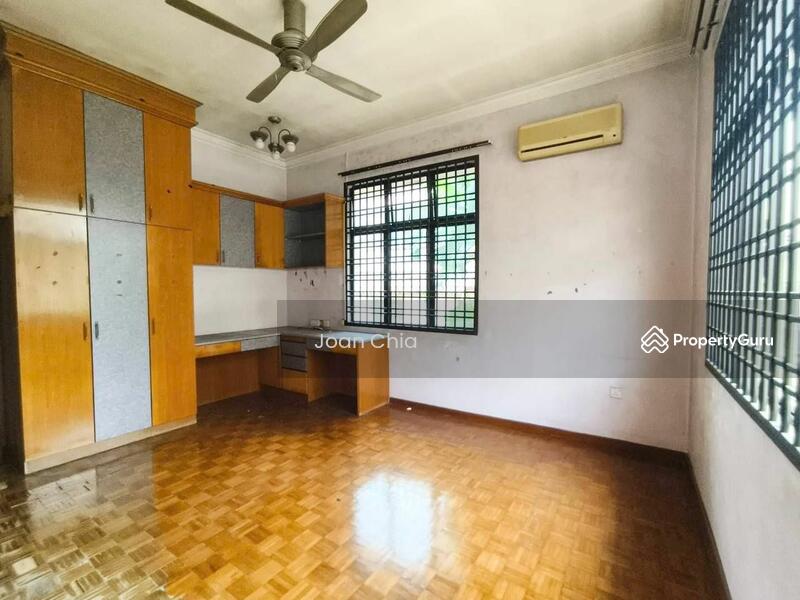 Untuk Dijual - Semi-Detached House at Taman Universiti