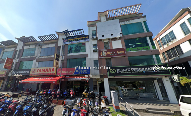Untuk Disewa - Bandar Mahkota Cheras | 22 X 70 Sqft | Facing Main Road | Ground Floor