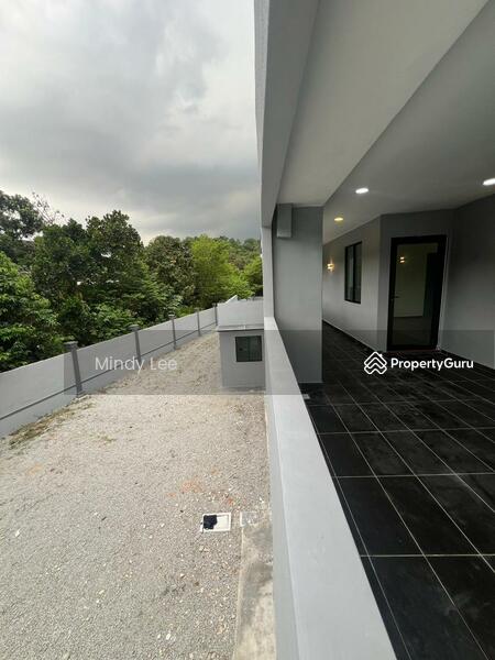 Semi-Detached House for Sale in Taman Bukit Kempas (Tampoi) - Mindy Lee - PropertyGuru.com.my