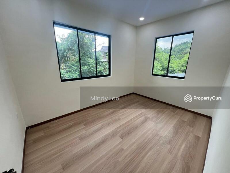Semi-Detached House for Sale in Taman Bukit Kempas (Tampoi) - Mindy Lee - PropertyGuru.com.my