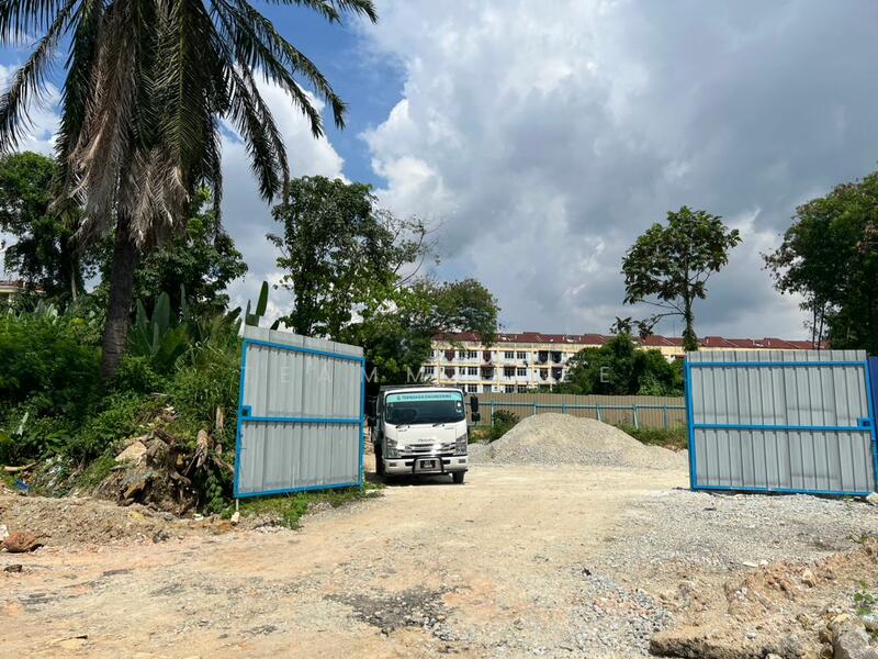 For Rent - 4000sf Storage Land Residential Land at Jalan Reko Kajang Hentian
