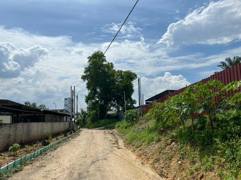 For Rent - 4000sf Storage Land Residential Land at Jalan Reko Kajang Hentian