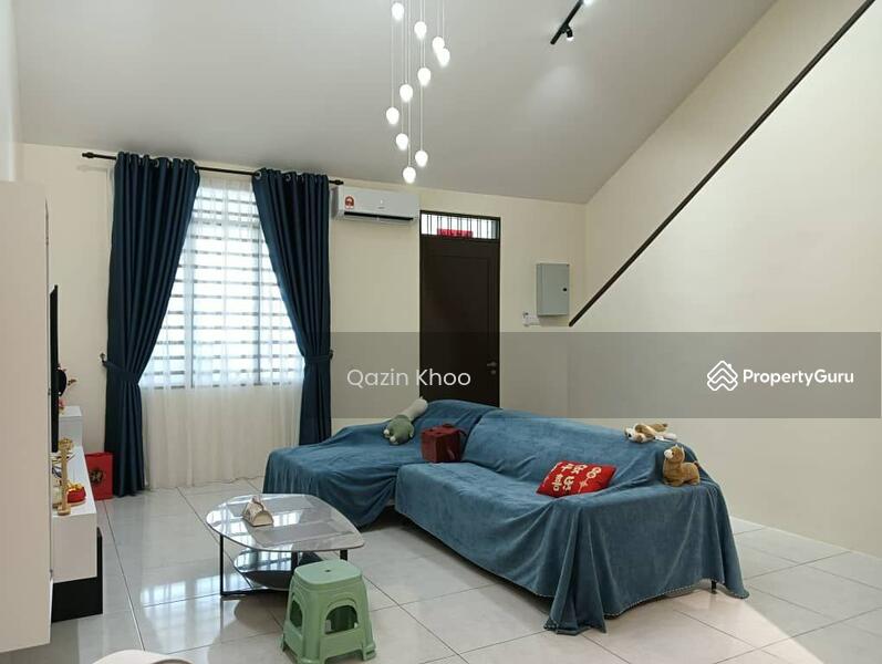 For Rent - Panorama Lapangan Mutiara Pearl Garden 1.5 Storey Terrace House
