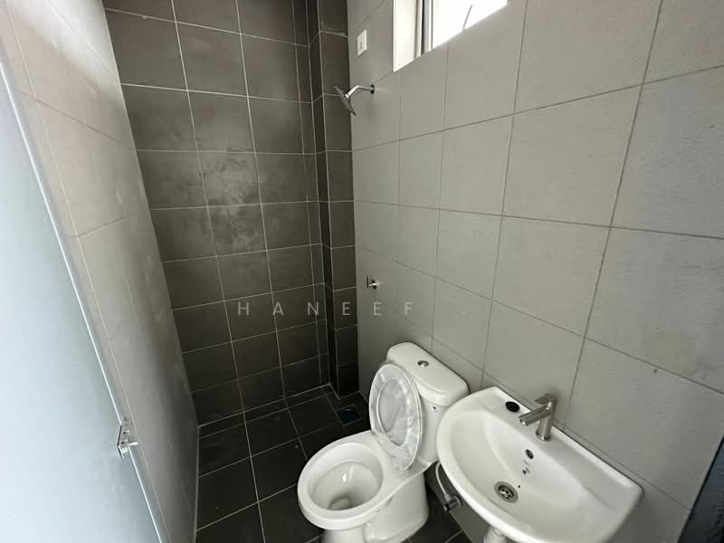 Semi-Detached House for Sale in Taman Resak (Temin) - Haneef . - PropertyGuru.com.my