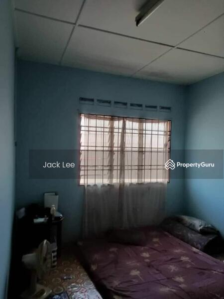 Untuk Dijual - 2-storey Terrace House at Kota Masai