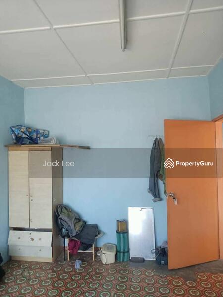 Untuk Dijual - 2-storey Terrace House at Kota Masai
