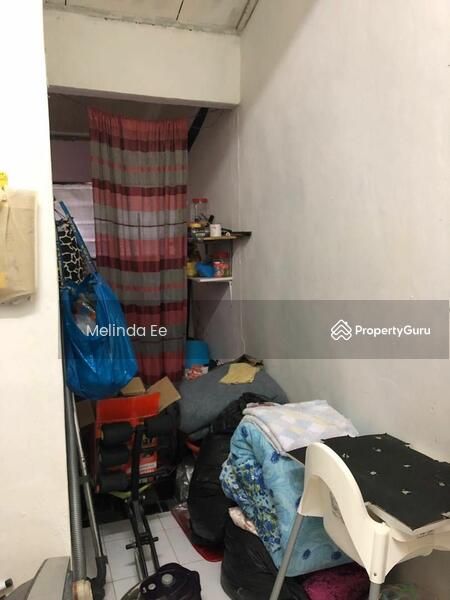 Untuk Dijual - Johor Bahru Taman Bukit Kempas Nice Single Storey Low Cost Terrace