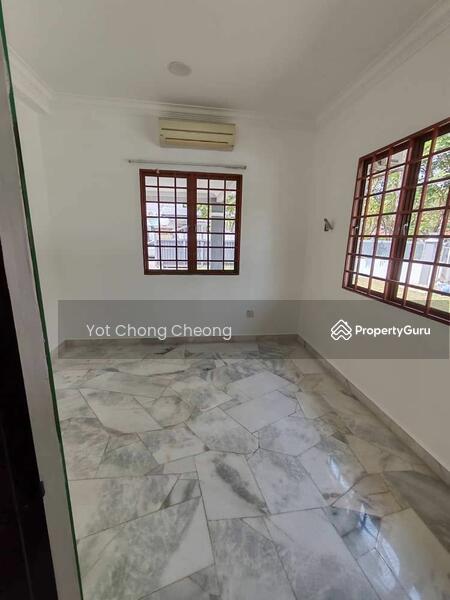 Untuk Disewa - 2-storey Terrace House at Tropicana Indah
