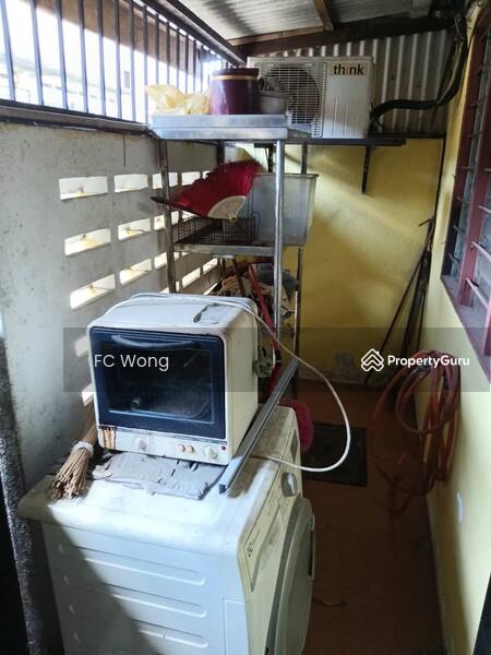 Untuk Dijual - Single Storey House In Sungai Way, Petaling Jaya
