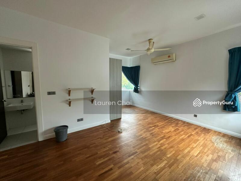 Untuk Dijual - East Ledang