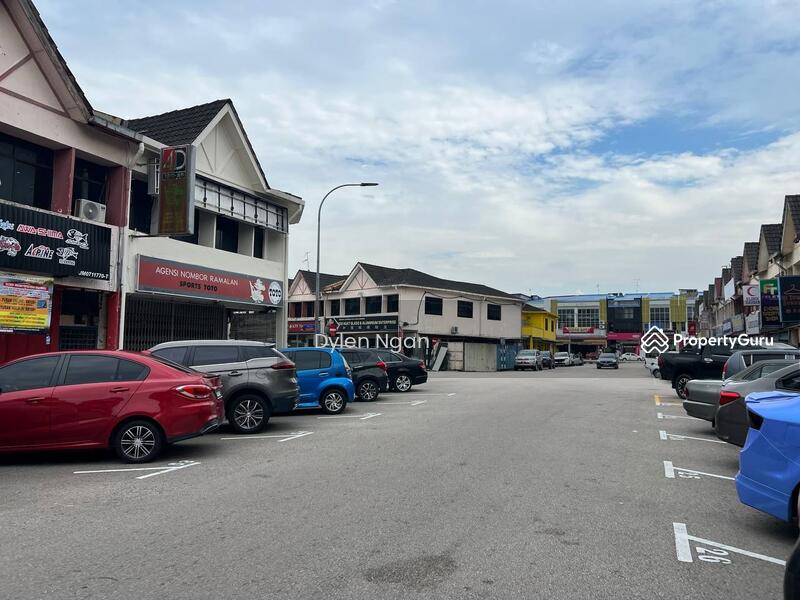 Untuk Dijual - Kota Tinggi Endlot Shop for Sale