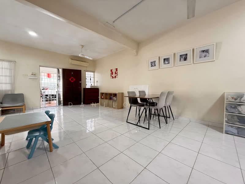 Rumah Teres 2 Tingkat untuk Dijual di Alam Damai (Cheras) - Danilo Lim - PropertyGuru.com.my